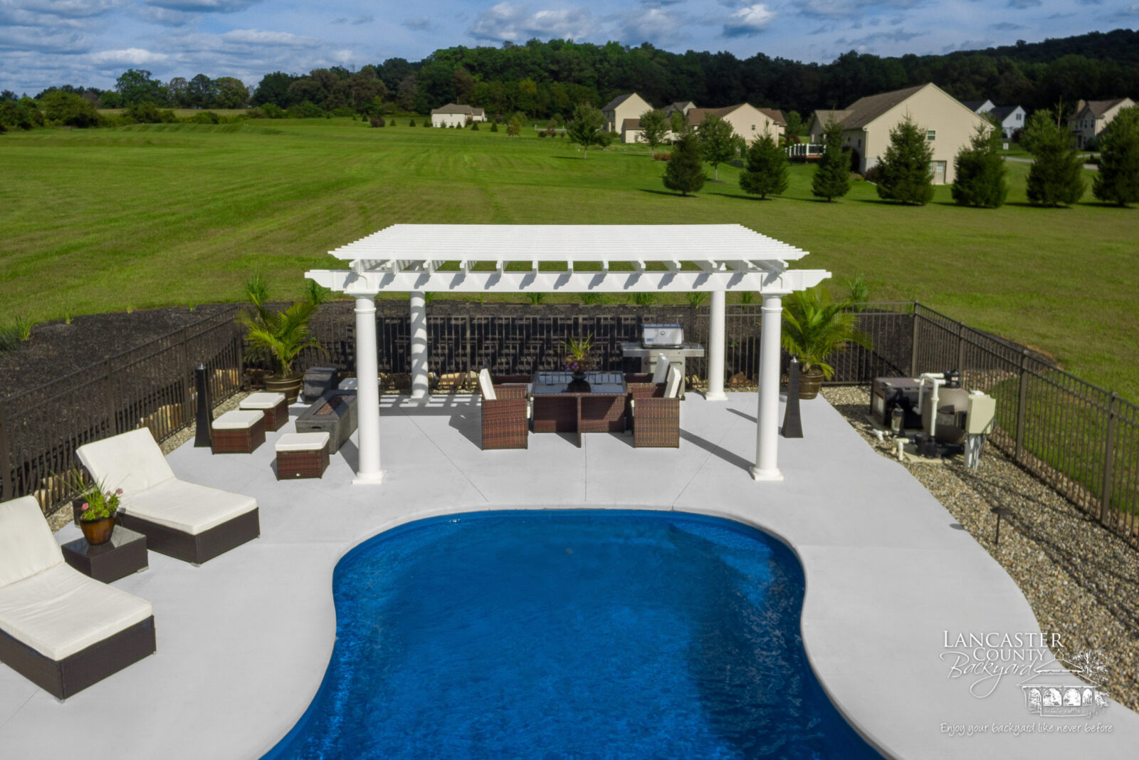 luxury poolside pergola for sale in mertztown pa