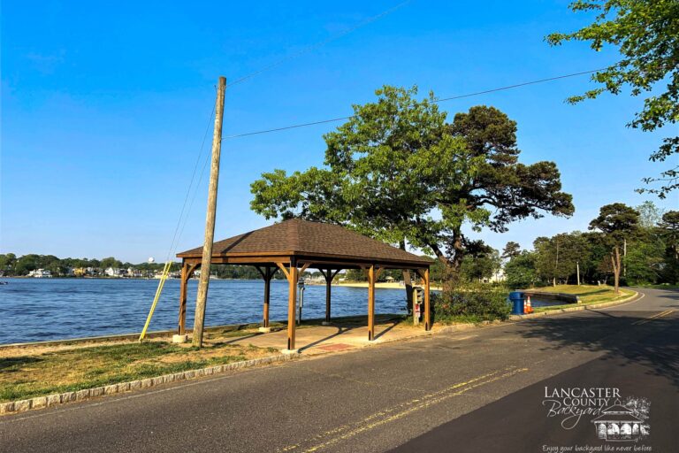 16x24 lakefront wooden pavilion