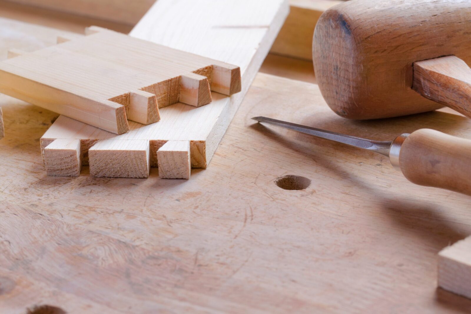 timber frame dove tail joint scaled