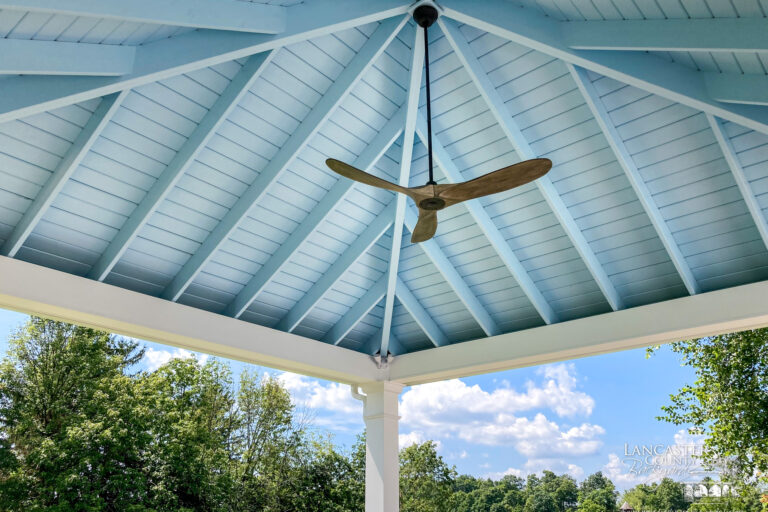 18x18 Caribbean Vinyl Pavilion, Inside