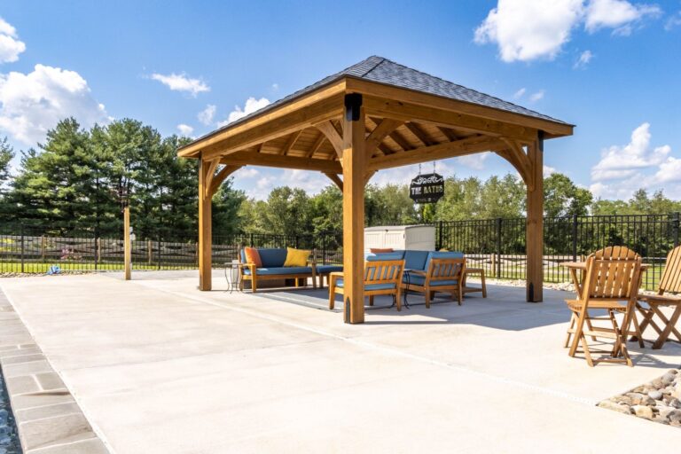 12x16 Cheyenne Wood Pavilion, lower corner outside