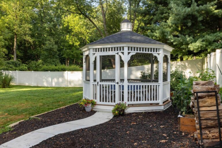 12' Octagon Vinyl Gazebo with walkway
