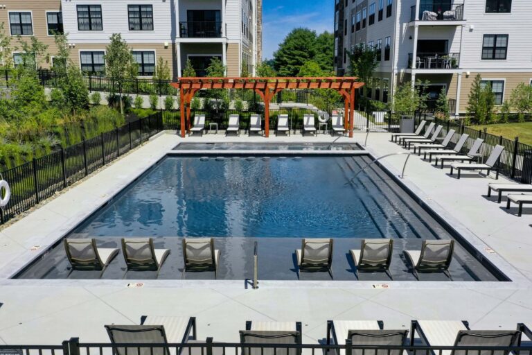 7x30 Boulder Pergola, poolside