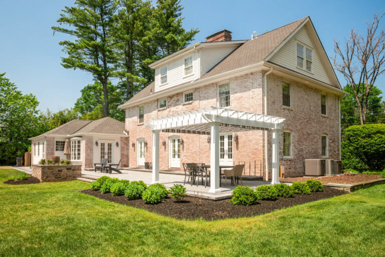 12x12 Viny Pergola for sale in PA