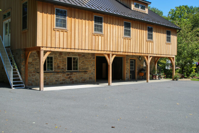 narvon run construction timber frame pavilion in Narvon, PA
