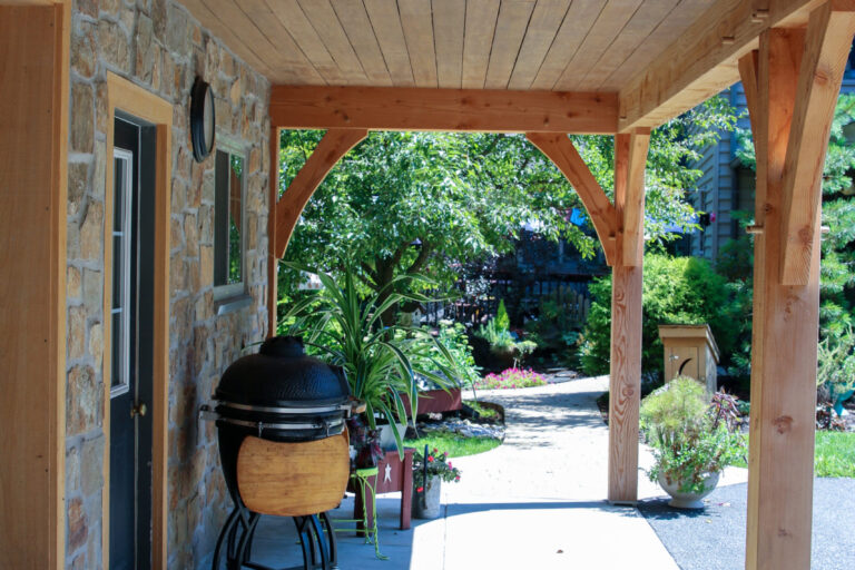 narvon run construction timber frame pavilion in Narvon, PA
