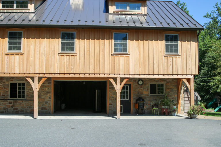 narvon run construction timber frame pavilion in Narvon, PA